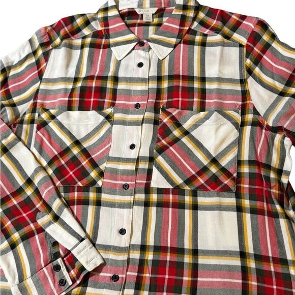 Est. 1946 Multicolor Plaid Button Down Shirt - Picture 3 of 6